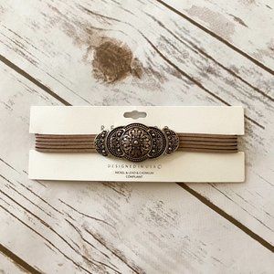 New Redwood Women's Brown Suede Layered Choker Necklace Filigree Design Brooch